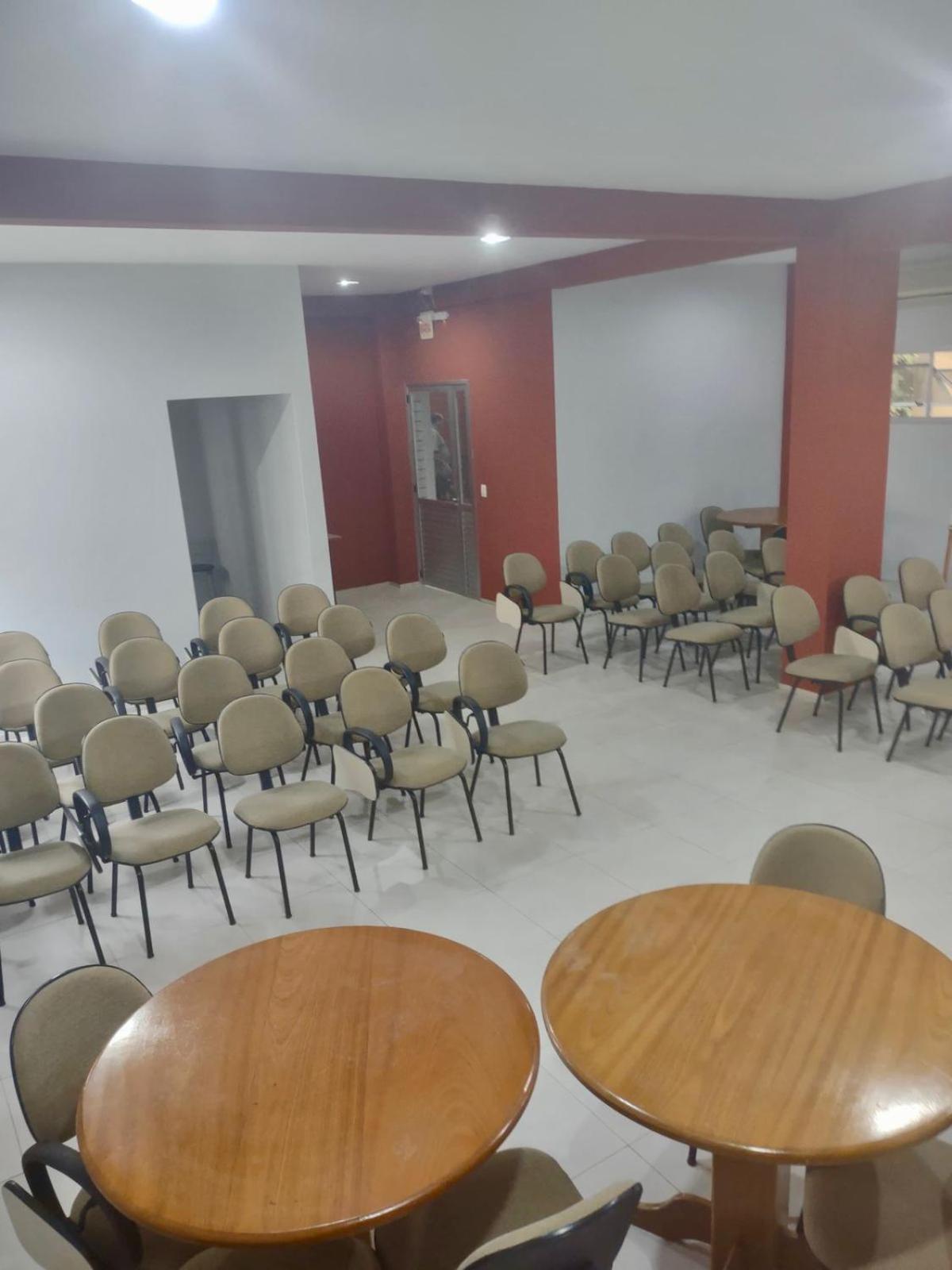Готель Goldmen Business Criciuma Екстер'єр фото