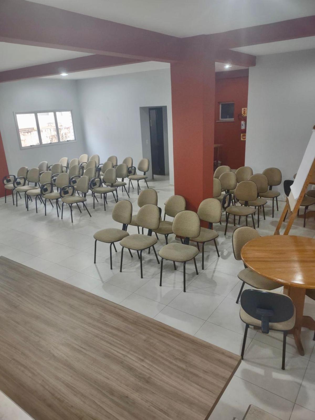 Готель Goldmen Business Criciuma Екстер'єр фото